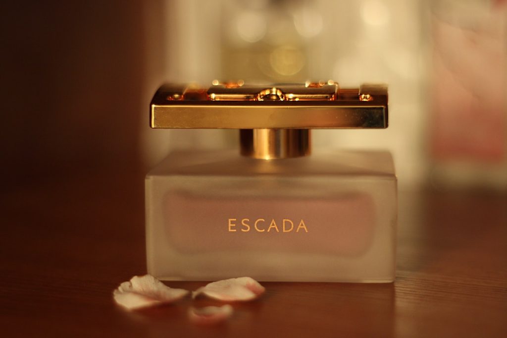 7 Reasons why Perfumes Are The Best Birthday Gift